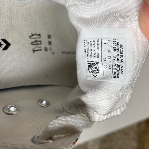 Converse rainbow print sneakers low top size 1.5 - Picture 7 of 7